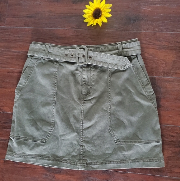 ABERCROMBIE & FITCH ARMY GREEN SKIRT - Picture 2 of 7